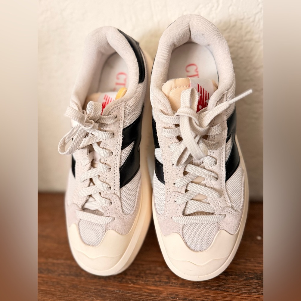 New Balance CT302 Moonbeam/Black 7 US is M) one time used only - Picture 12 of 16